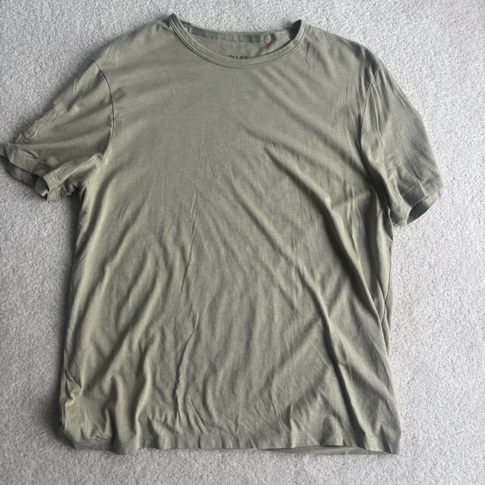 Essential Men's Olive Short Sleeve Crew Tee